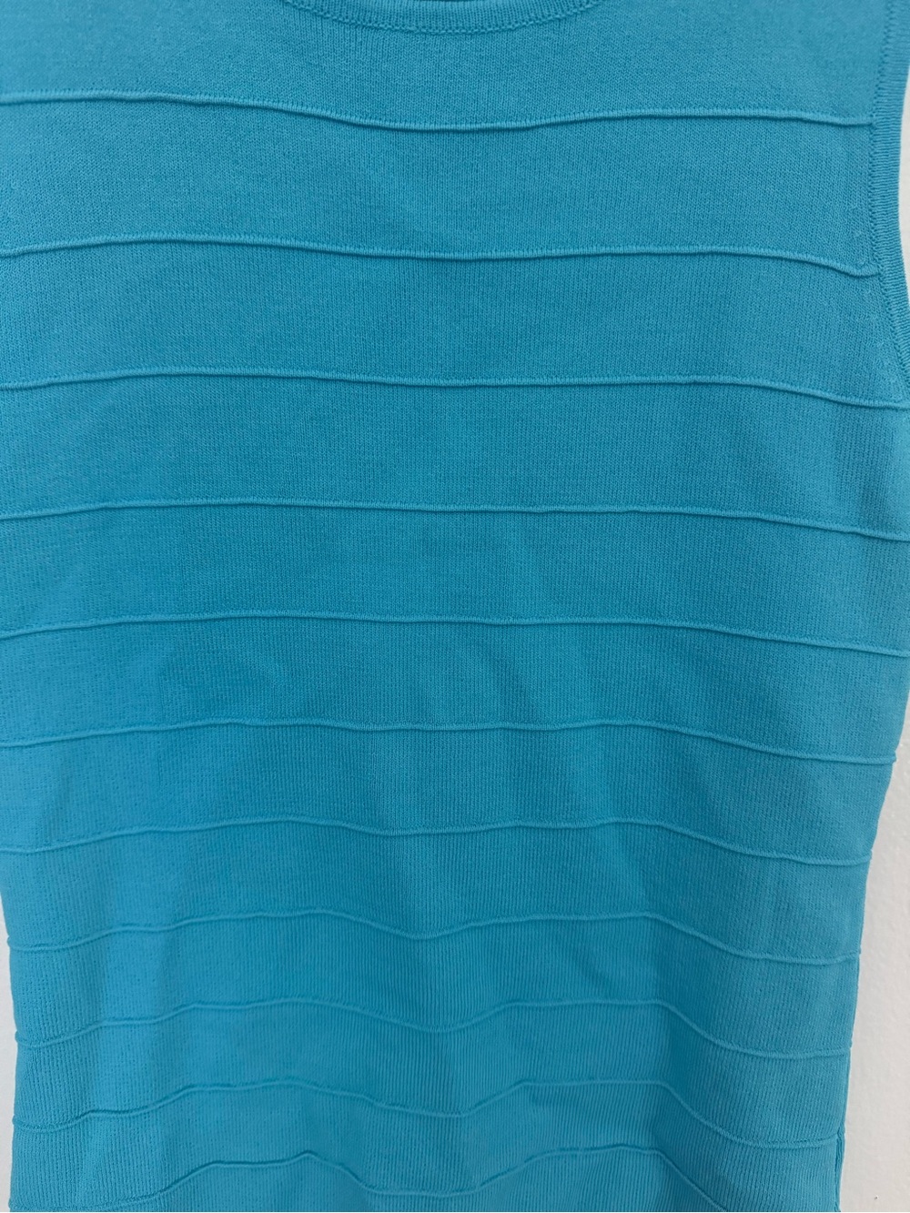 Finity Turquoise Ribbed Tank Top - Picture 4 of 6